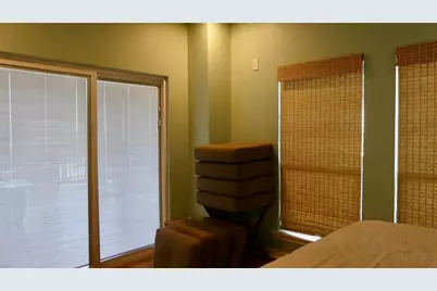 58 Lakeside Drive, Hitchcock, TX 77563 - Photo 22