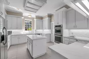 15511 Oaklawn Park Dr, Houston, TX 77069 - Photo 8