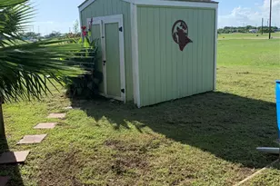 142 Tarpon Dr, Palacios, TX 77465 - Photo 12
