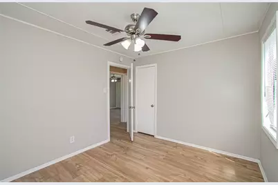 2802 Windsor Lane, Pasadena, TX 77506 - Photo 10