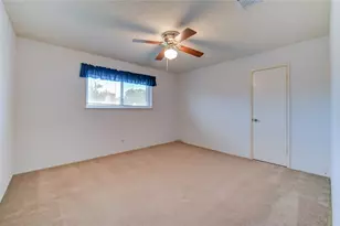 11922 River Meadow Ln, Meadows Place, TX 77477 - Photo 28