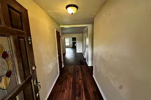 205 Honeysuckle Dr, Baytown, TX 77520 - Photo 16