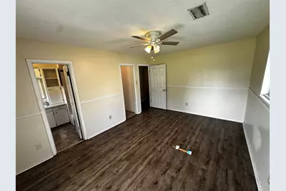 205 Honeysuckle Drive, Baytown, TX 77520 - Photo 32