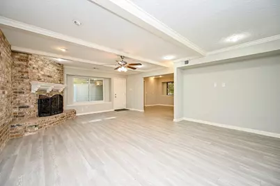 602 Mobile Court, Conroe, TX 77302 - Photo 6