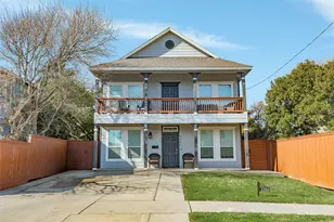 2205 30th St, Galveston, TX 77550 - Photo 4