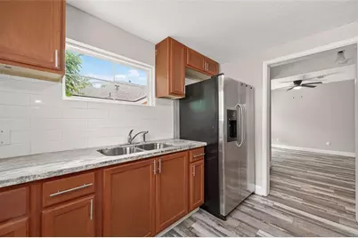 1511 Scharpe Street #2, Houston, TX 77023 - Photo 8