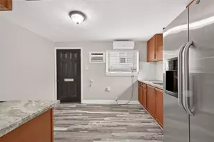 1511 Scharpe St, Houston, TX 77023 - Photo 6