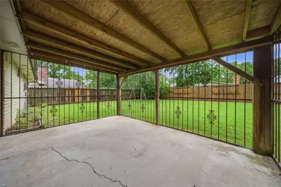 2126 Quail Valley East Drive, Missouri City, TX 77459 - Photo 28