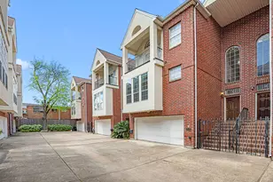 1909 Branard St, Houston, TX 77098 - Photo 4