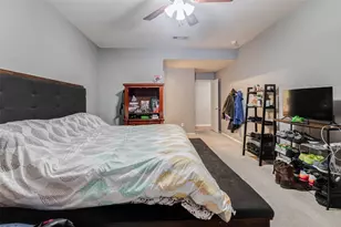 6614 Hunters Way Ln, Baytown, TX 77521 - Photo 18