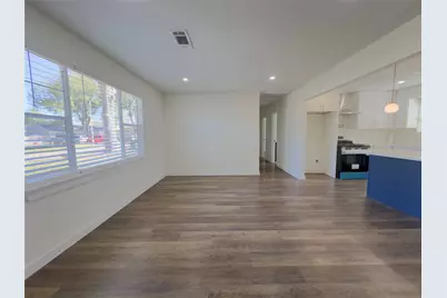 10810 Eddyrock Street, Houston, TX 77089 - Photo 2