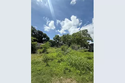 207 Prune Street, La Marque, TX 77568 - Photo 4