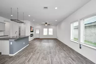 5443 Pinetree Cres Ln, Spring, TX 77373 - Photo 6