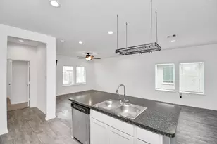 5443 Pinetree Cres Ln, Spring, TX 77373 - Photo 10