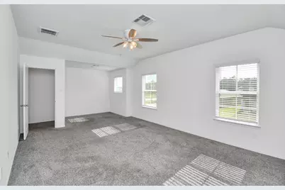 5443 Pinetree Crescent Lane, Spring, TX 77373 - Photo 22