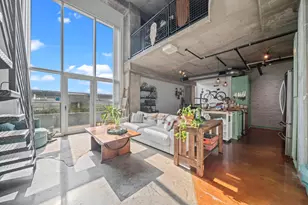 2000 Bagby St, Houston, TX 77002 - Photo 2