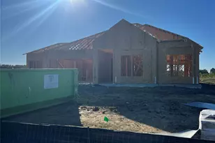 12218 Old Fashion Cir, Mont Belvieu, TX 77535 - Photo 2