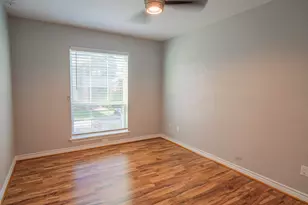 1880 White Oak Dr, Houston, TX 77009 - Photo 10