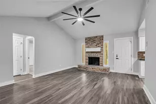 12331 Flushing Meadows Dr, Houston, TX 77089 - Photo 6