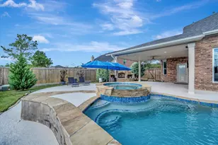 2847 Everett Dr, Friendswood, TX 77546 - Photo 8