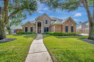2847 Everett Dr, Friendswood, TX 77546 - Photo 1
