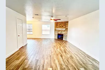 17250 April Valley Court, Houston, TX 77084 - Photo 6