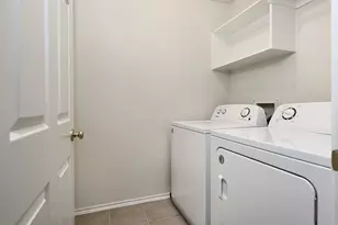 102 Blue Creek, The Woodlands, TX 77382 - Photo 20