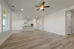 3315 Hidden Mist Dr, Texas City, TX 77568 - Photo 14