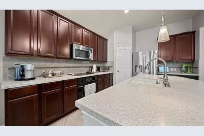 13634 Caney Springs Lane, Houston, TX 77044 - Photo 8