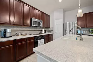 13634 Caney Springs Ln, Houston, TX 77044 - Photo 8