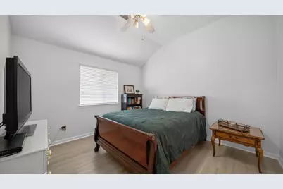 13634 Caney Springs Lane, Houston, TX 77044 - Photo 14