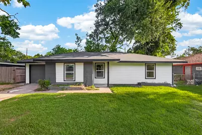 5751 Thrush Drive, Houston, TX 77033 - Photo 1