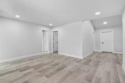 2504 Windsor Lane, Pasadena, TX 77506 - Photo 8