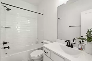 221 McCrea Ct, Montgomery, TX 77316 - Photo 16
