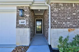 440 Fields Forest Ln, Dayton, TX 77535 - Photo 4