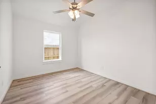 440 Fields Forest Ln, Dayton, TX 77535 - Photo 16