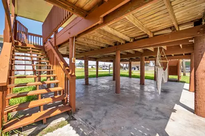 411 Olive Street, Surfside Beach, TX 77541 - Photo 10