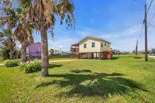 411 Olive St, Surfside Beach, TX 77541 - Photo 20