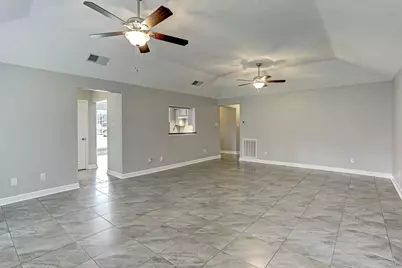1211 Diablo Drive, Houston, TX 77532 - Photo 4