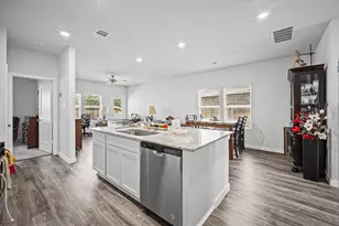 107 Resilient Gale Ct, Magnolia, TX 77354 - Photo 8
