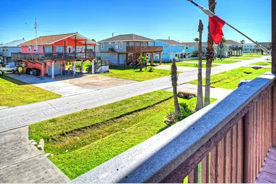 4010 Panola Drive, Galveston, TX 77554 - Photo 14