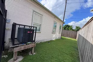 6712 Fulton St, Houston, TX 77022 - Photo 38