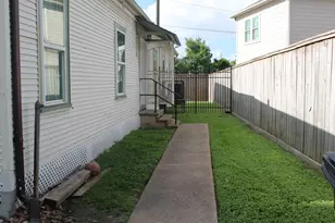 6712 Fulton St, Houston, TX 77022 - Photo 36