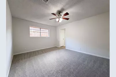 8 Sunnybrook Street, Angleton, TX 77515 - Photo 4