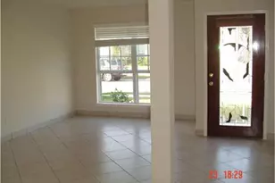 11227 Chelsea Oak St, Houston, TX 77065 - Photo 2