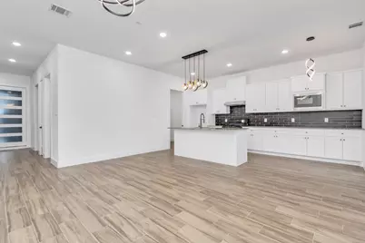 5616 Savyon Drive, Houston, TX 77091 - Photo 12