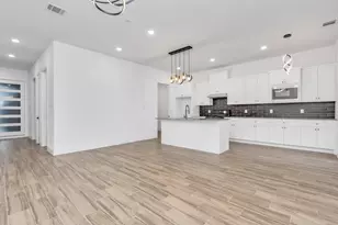 5616 Savyon Dr, Houston, TX 77091 - Photo 12