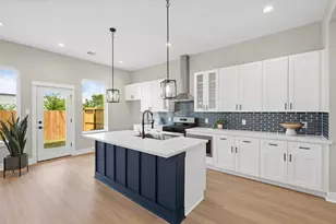 5815 Highland Sun Ln, Houston, TX 77091 - Photo 4