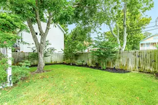 4824 Crockett Blvd, Galveston, TX 77551 - Photo 16