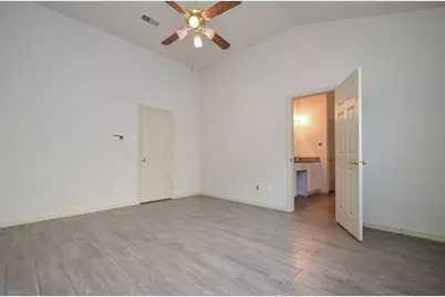 14027 Wheatbridge Drive, Houston, TX 77041 - Photo 20